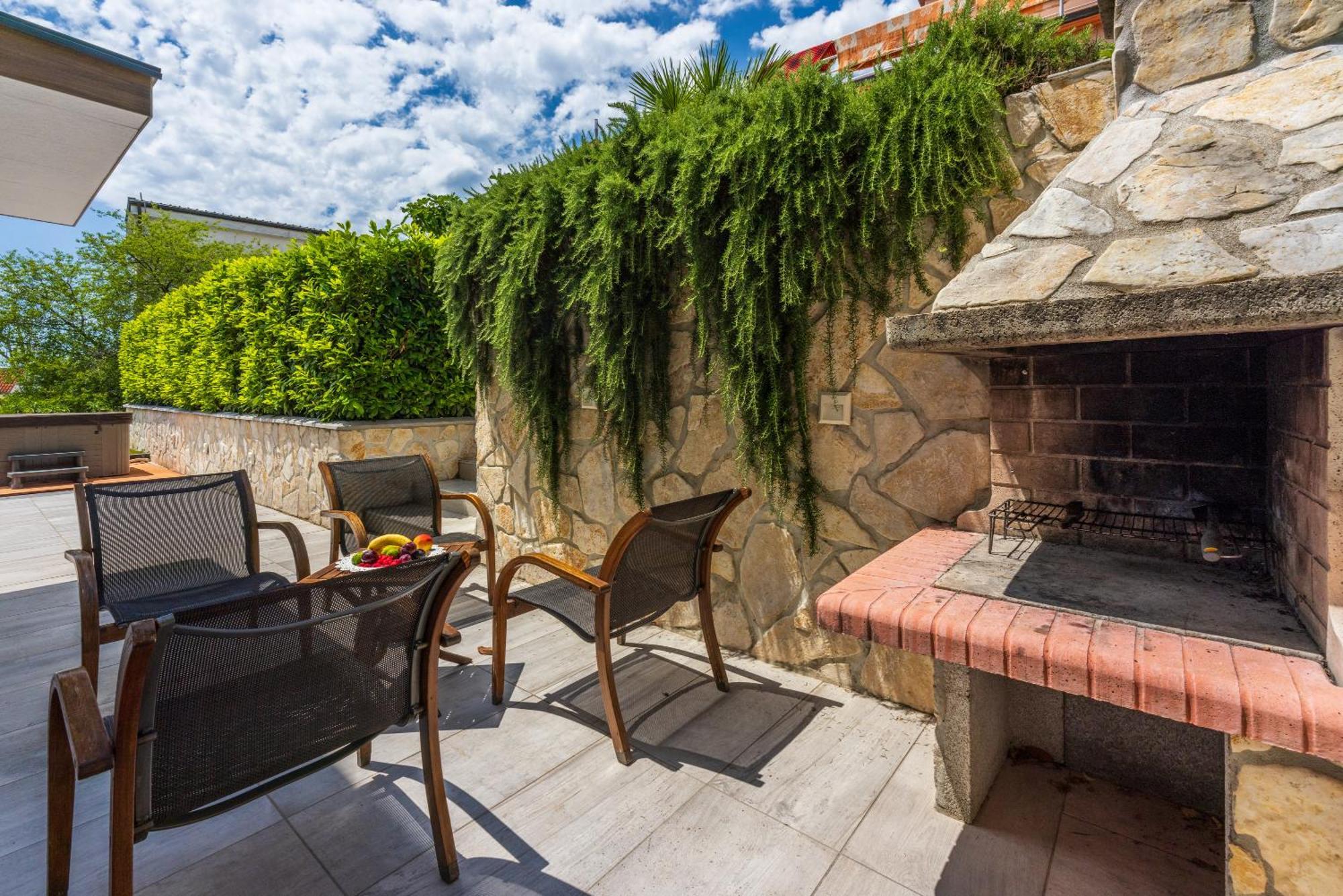 Relax Derossi 2 Daire Crikvenica Dış mekan fotoğraf